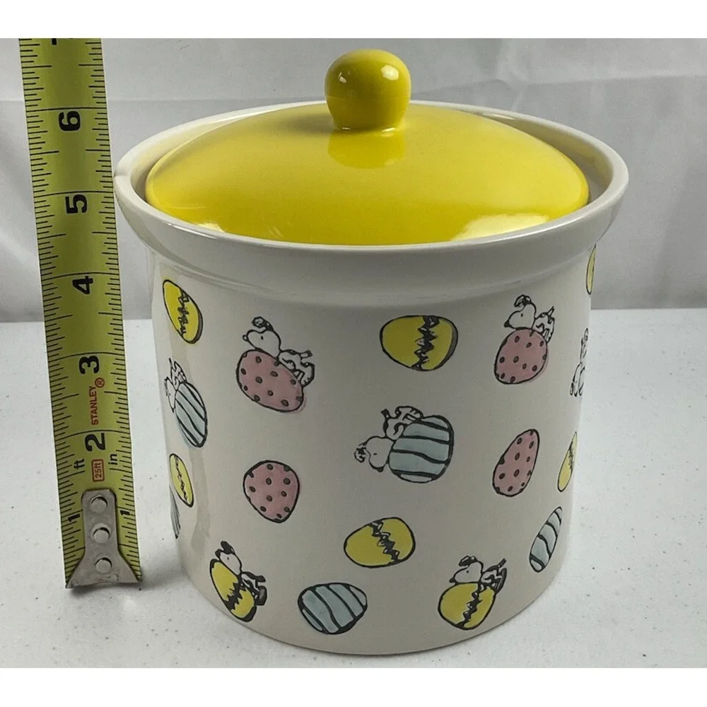 Peanuts Snoopy Easter Spring Cookie Jar Canister With Yellow Lid